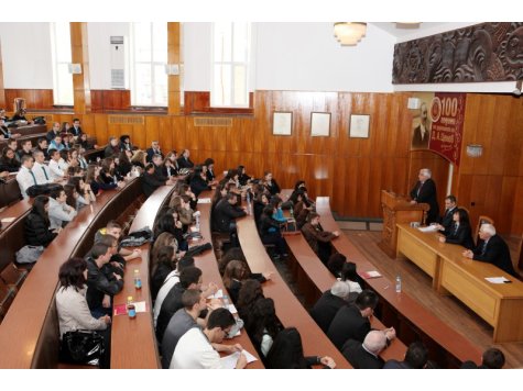 Национално състезание по счетоводство срещна в Стопанска академия средношколци от страната